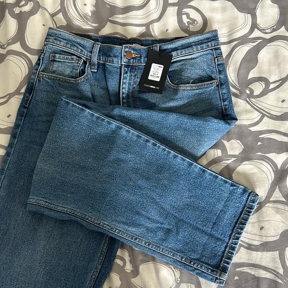 Fashion Nova Mom jeans - Picture 5 of 6